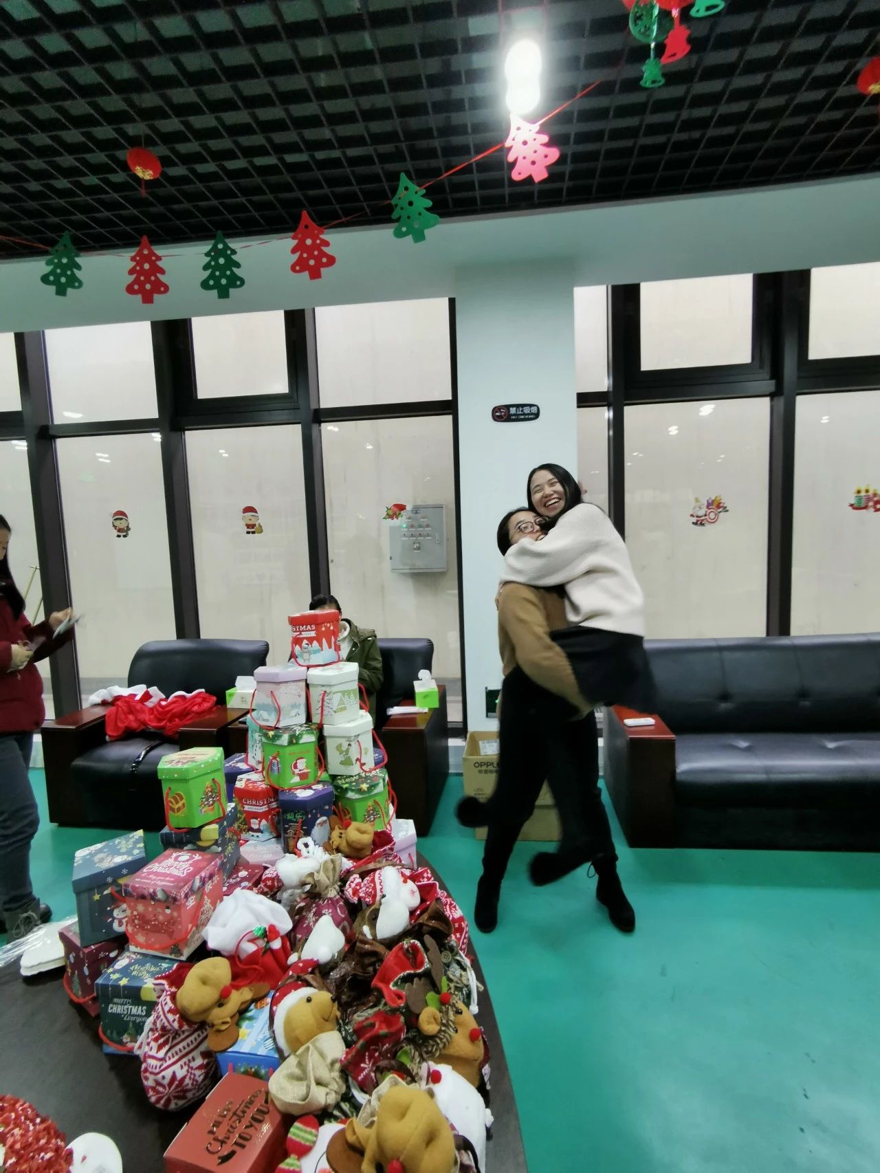 圣誕主題生日趴 | 濃情暖意平安夜，誕愿有你共前行