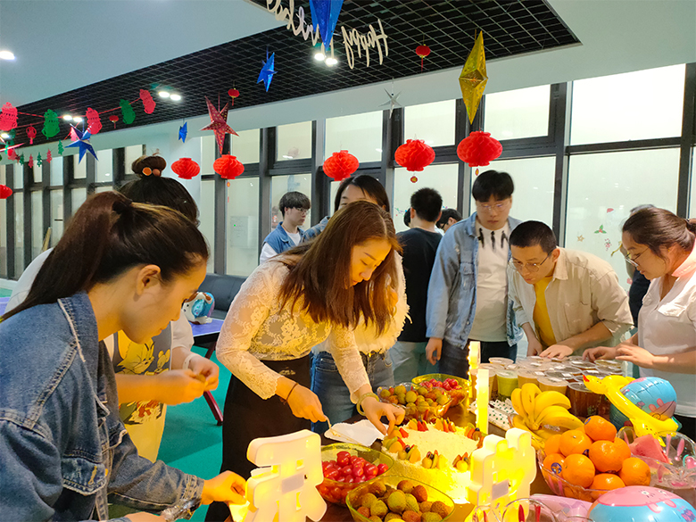 員工集體生日會(huì)｜溫馨五月，感恩有你，攜手同行