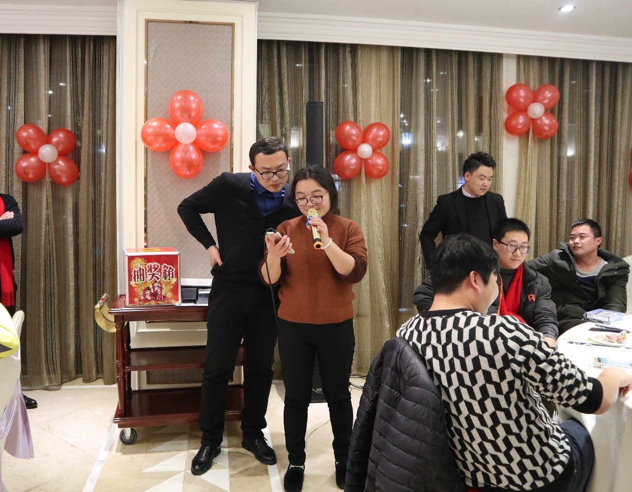 新聞 | “不忘初心創(chuàng)輝煌，牢記使命迎挑戰(zhàn)”寶開年會系列活動報道