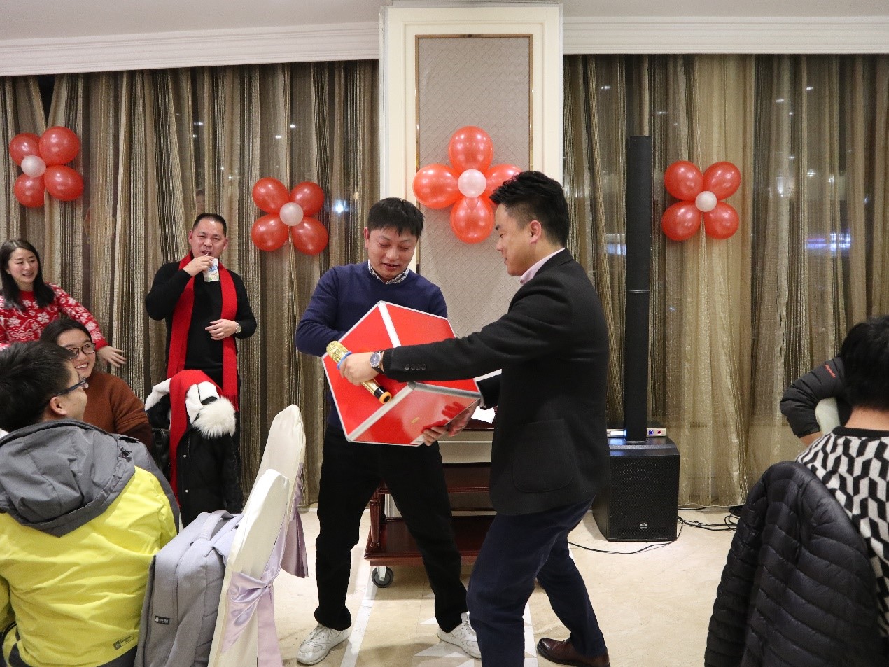 新聞 | “不忘初心創(chuàng)輝煌，牢記使命迎挑戰(zhàn)”寶開年會系列活動報道